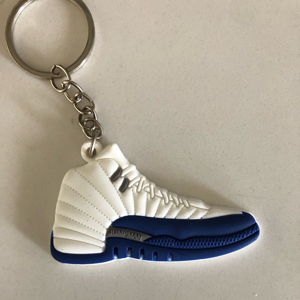 Jordan 12 Sneaker Keychain